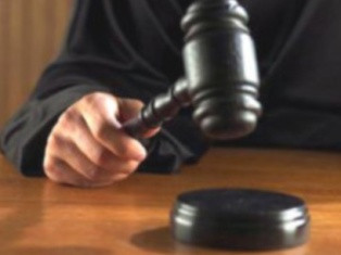 Արմենիկումի տնօրենի որդուն ծեծելու գործով վկան դատարանում փոխեց իր նախաքննական ց