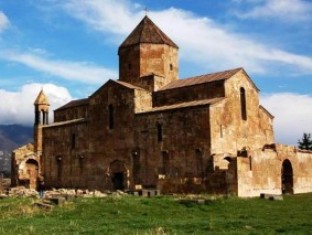 Հուզիչն ու տպավորիչը՝ բաց երկնքի տակ. կինոճամբար Օձունում եւ Ախթալայում