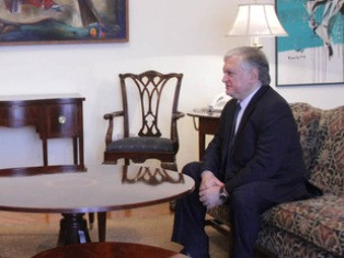 Հայաստանի եւ Արցախի ԱԳ նախարարները քննարկել են ԼՂ խնդիրը (ֆոտո)