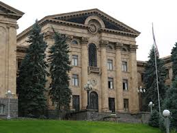 «Ժողովուրդ». ՀՀԿ-ի կռվարար կանայք