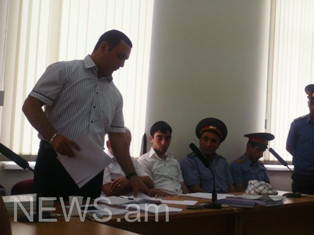 Դավիթ Խաչատրյանին ուղղակի զոհաբերում են. փաստաբան
