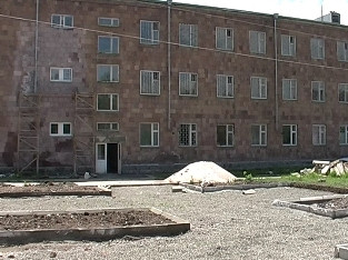 «Ավան»-ի հոգեբուժարանում մահացած Էդգարի գործով փորձաքննության արդյունքները դեպքի