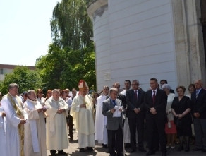 Գեռլա (պատմական Արմենոպոլիս) քաղաքի օրվա տոնակատարությունները Ռումինիայում