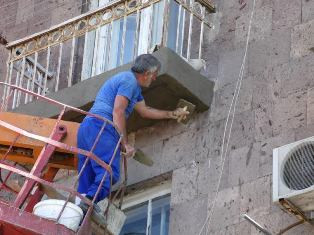 Մեկնարկել են մայրաքաղաքի վթարավտանգ շքապատշգամբների վերանորոգման աշխատանքները