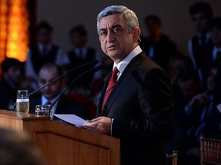 Սերժ Սարգսյան. Մեր խնդիրն է, որ երիտասարդները հայ մնան եւ հայերեն խոսեն