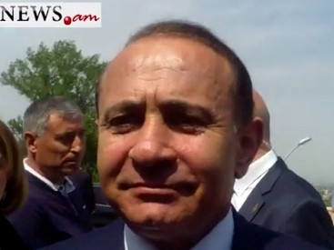 Եկել ես, ասֆալտի վրա կանգնած վնաս ես չափում. գյուղացին բորբոքվեց՝ տեսնելով վարչա