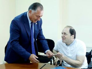 Մինչեւ տարեվերջ թեքահարթակների թիվը Երեւանի փողոցներում կավելանա եւս 185-ով