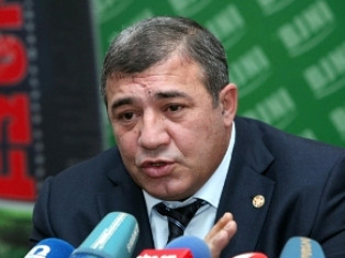 Յուրի Վարդանյանի քաղաքական գիտելիքներին ծանոթ չեմ. Ռուբեն Հայրապետյան