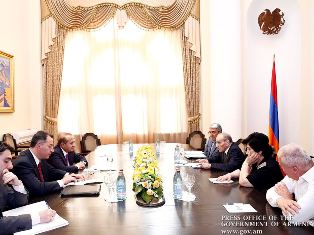 Վարչապետն ընդունել է «Շիրակ հայրենակցական միավորում» ՀԿ անդամներին