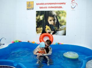 Երեւանի մանուկների համար վերականգնողական բուժման ծրագրի 2-րդ փուլն է մեկնարկել