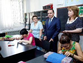 Վարչապետն այցելել է մտավոր խնդիրներ ունեցող երեխաների խնամքի կենտրոն