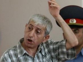 Դու լավ տղա չես, դու ես Շահենին ասել՝ պապադ մեռել ա. Շանթը՝ ոստիկանին