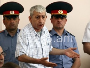 «Ուզում էր փետը վերցնել, ես էլ թողեցի, փետը գնաց՝ կպավ աչքին». Վահե Մկրտչյան