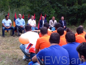 Հովիկ Աբրահամյան. Վարչապետի պաշտոնն ինձ համար քայլ հետ էր՝ ըստ Սահմանադրության