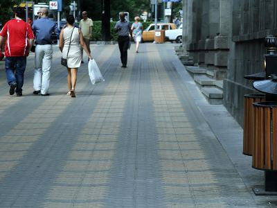 Երեւանում տեղադրվելու է 30 հազար քմ սալիկ