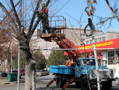 Երեւանում աշնանային էտը կիրականացվի նոյեմբերի 1-ից դեկտեմբերի 25-ը
