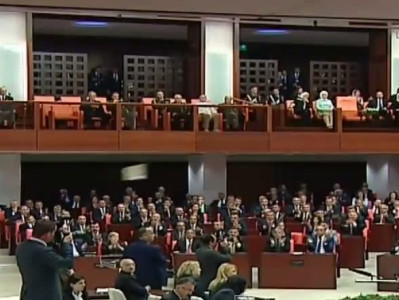 Scandal in Turkish parliament as Erdogan sworn in