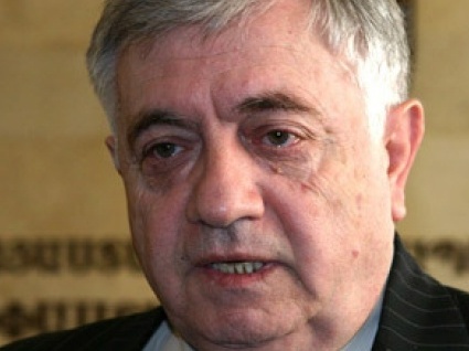 Քննվել ավարտվել է, ի՞նչ ես ուզում, Ալումյան. Ռուբեն Սահակյան