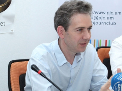 Թոմաս դը Վաալ. Ղարաբաղի հարցում ուղիղ բանակցությունների ձեւաչափ է անհրաժեշտ