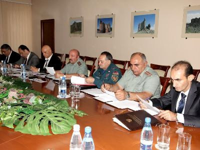 ՊՆ-ում քննարկել են ազատամարտիկների խնդիրները