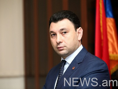 Շարմազանովը դատապարտել է լրագրողի աշխատանքը խոչընդոտելու փորձը