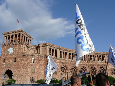 Քառյակը համագործակցում է «Դեմ եմ»-ի հետ, սակայն հանրահավաքին նրանք չեն մասնակցի