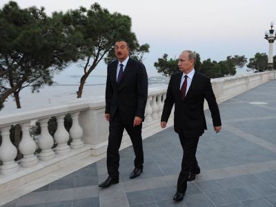 Դմիտրի Ռոգոզին. Արեւմուտքը Ռուսաստանին մերձեցրեց Ադրբեջանին