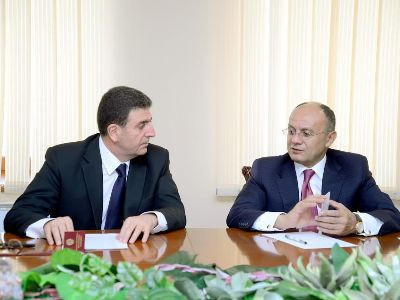 Սեյրան Օհանյանը հանդիպել է Հասարակական խորհրդի անդամների հետ