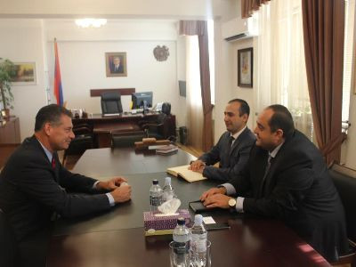 Նախարարն ընդունել է հայ շերիֆին. «Պատժում ես՝ նախապատրաստելով ազատության»