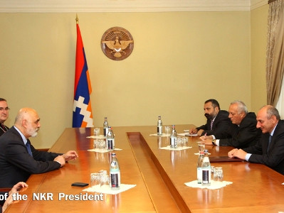 Արցախի նախագահն ընդունել է լեհական Սենատի պատվիրակներին