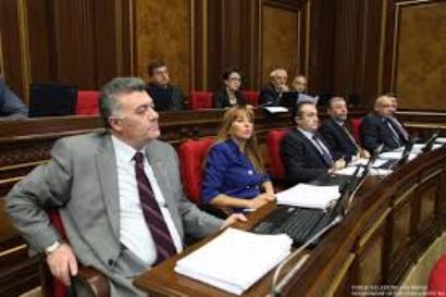 «Իրավունք». «Ժառանգությունում» ընդհանուր հայտարարի չեն գալիս