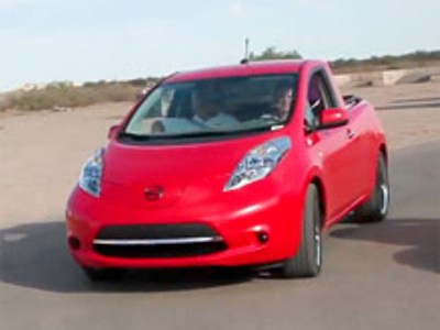 Էլեկտրական Nissan Leaf-ը փիքափի են վերածել