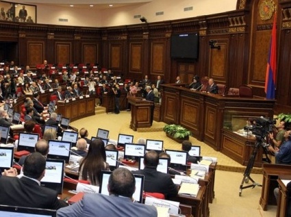 Ոչ իշխանական պատգամավորները արտահերթ նիստ հրավիրելու երկրորդ փորձը կանեն