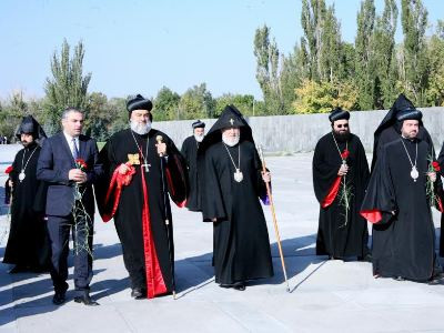 Գարեգին Բ-ն եւ Անտիոքի ու Համայն Արեւելքի պատրիարքն այցելել են Ծիծեռնակաբերդ