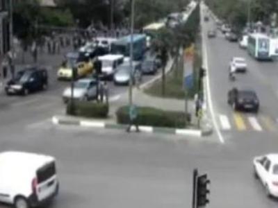 Անհավանական ավտովթարների շարքից