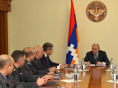 Բակո Սահակյանը ոստիկանության հետ քննարկել է համակարգի գործունեությունը
