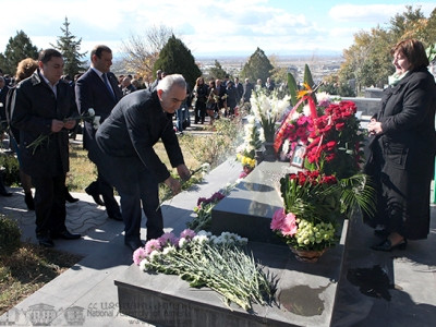 Գալուստ Սահակյանն այցելել էր Եռաբլուր