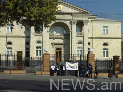 Որ հոշոտե՞ք մեր երեխեքին. մահացած զինվորների ծնողները նորից նախագահականի մոտ են