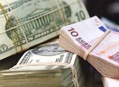 Դոլարի եւ եվրոյի փոխարժեքը հայաստանյան բանկերում