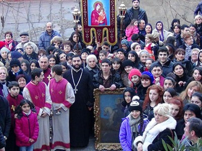 Թբիլիսիում Սուրբ Սարգսի հիշատակության տոնն սկսվել է քայլերթով