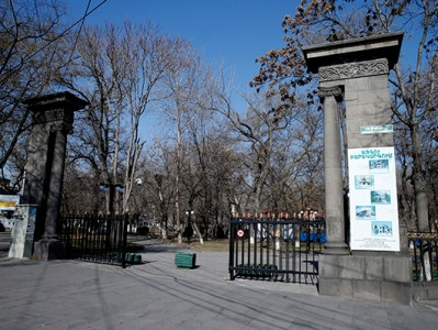 Կիրովի մանկական զբոսայգում 3 շինությունների տեղում վերակառուցում է ընթանում