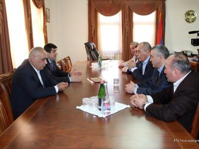 Մանվել Գրիգորյանը, ԵԿՄ-ականների հետ մեկնել է Արցախ
