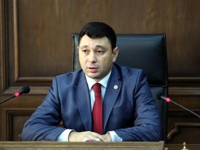 Ճիշտ չէ ներքաղաքական խնդիրները տանել Արցախ. Շարմազանովը Բերձորի դեպքի մասին