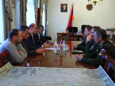 Սամվել Բալասանյանը հանդիպել է ռուսական զինվորական հրամանատարության հետ