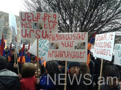 Պատգամավորները և առևտրականները պահանջում են պատժել Արտակ Խաչատրյանին ծեծողներին