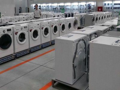 Ներկրողներն ապրանքների գները «շտկել են» դոլարի փոխարժեքին համապատասխան