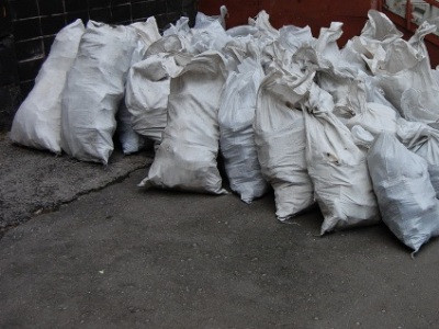 Դռան առջեւ աղբ կա, տուգանք վճարեք
