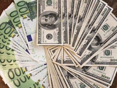 Դոլարի եւ եվրոյի փոխարժեքներն աճել են