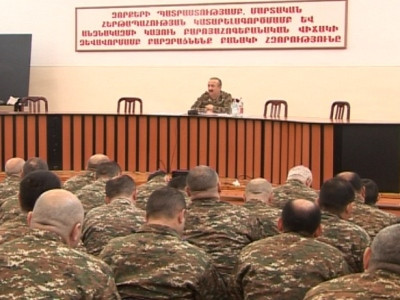 Խորհրդակցություն ԼՂՀ բանակում՝ նվիրված բանակային տարվա ձմեռային փուլի մեկնարկին