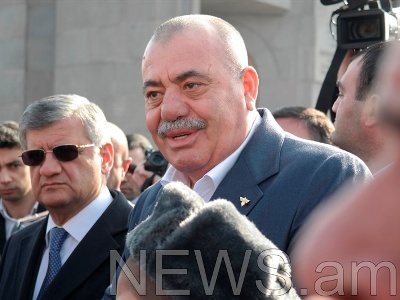 Սարգսյանն ու Ծառուկյանը երկու ախպեր են. գեներալ Մանվել